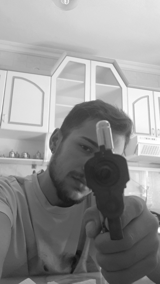 Ali