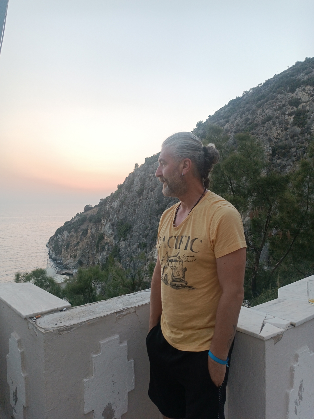 Özgür