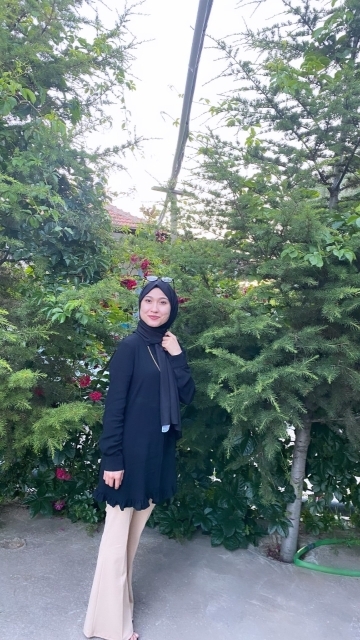 Nur