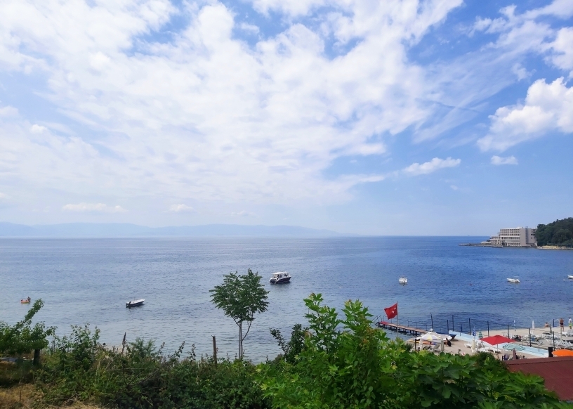 Defne