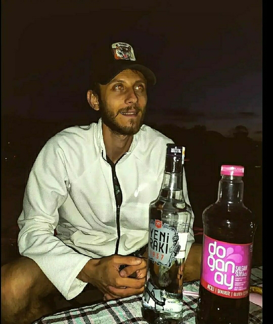 Ali