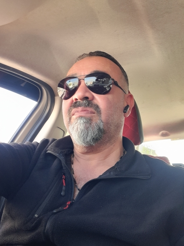 Sadık