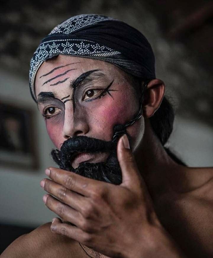 Ali