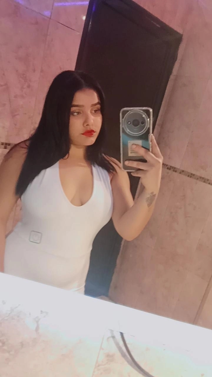 Mia