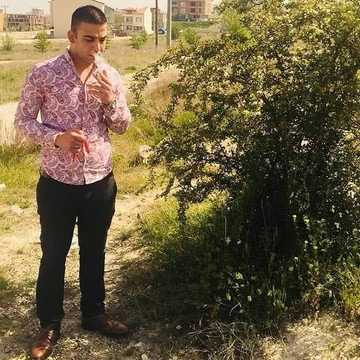 Ali