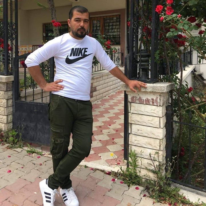 انور