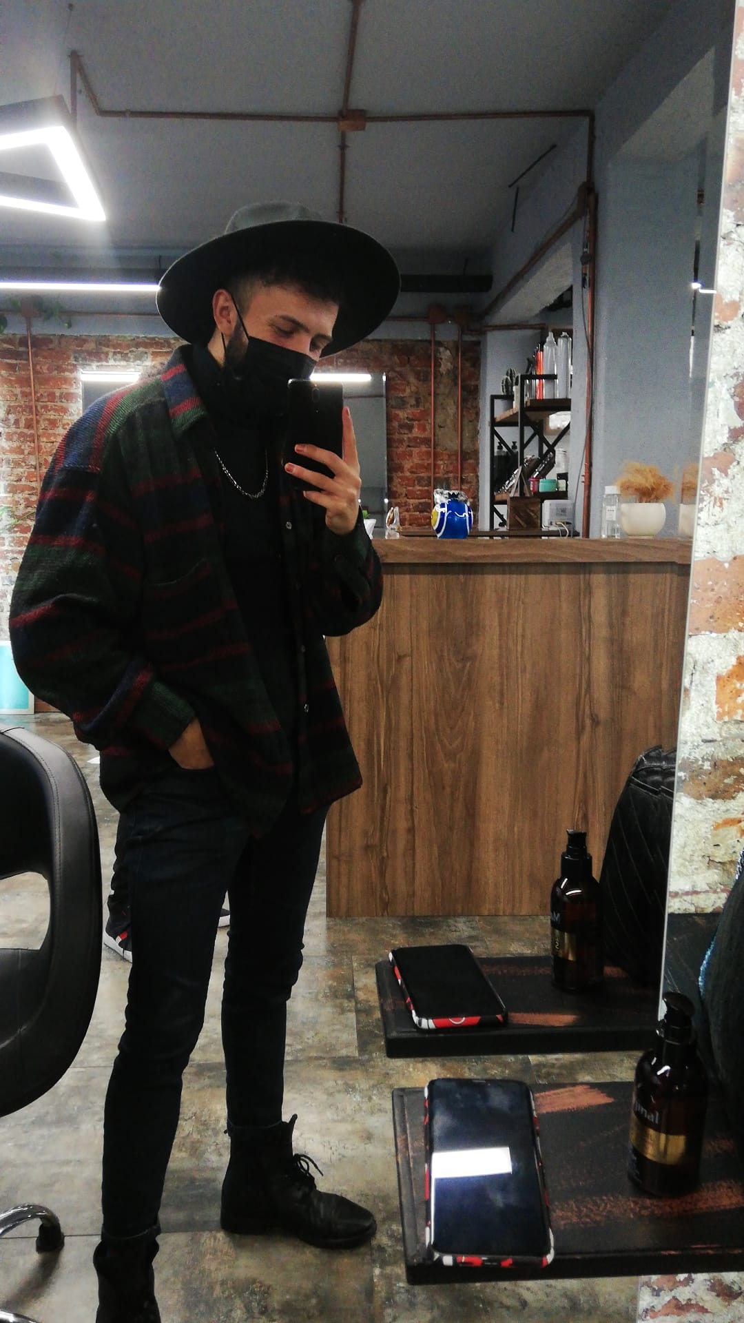 Enis