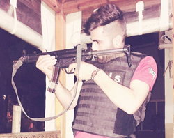 Sezer