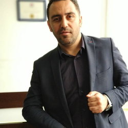 Ali