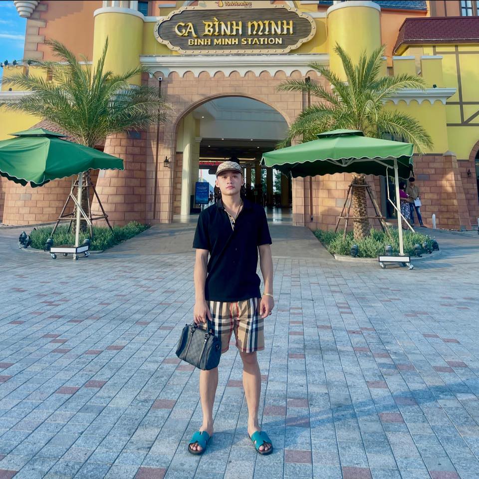 Tuấn