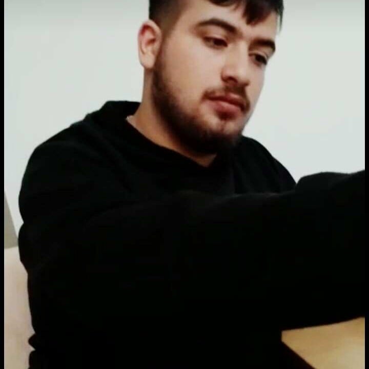 Ali