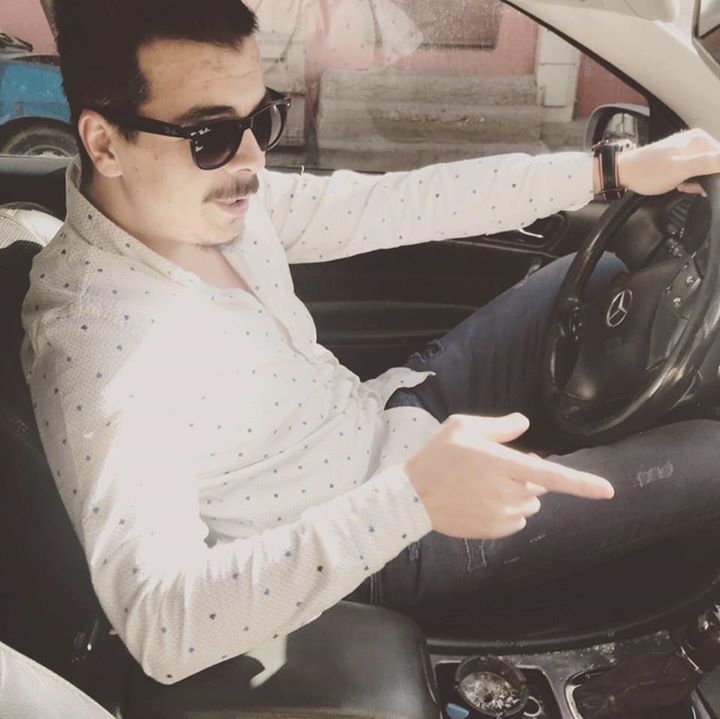 Ali