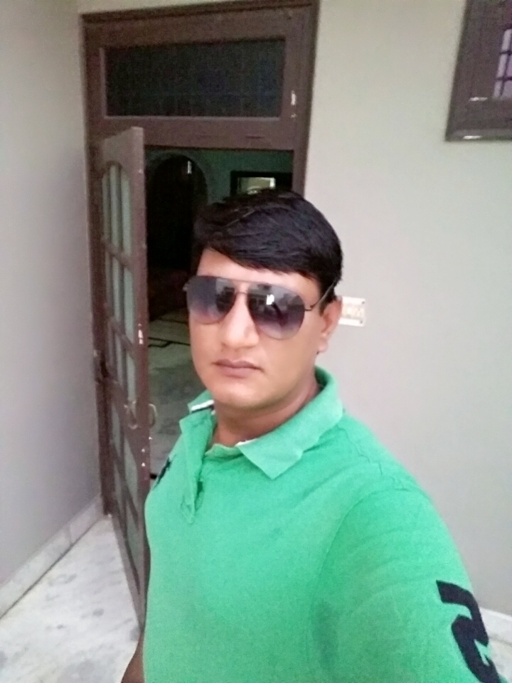 Dinesh