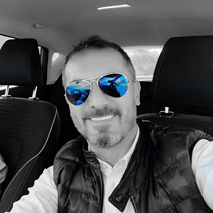 Özgür