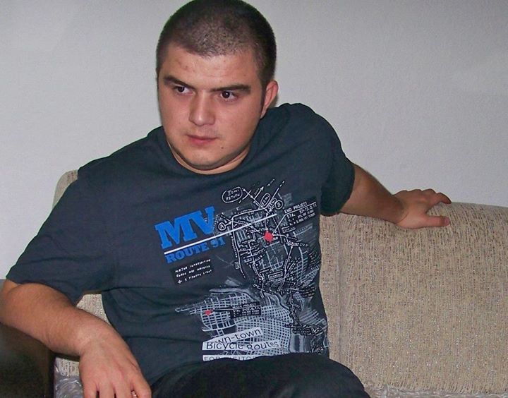 Özgür