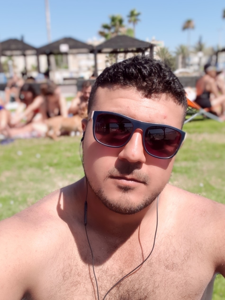 Mahir