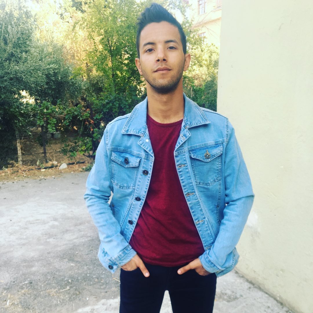 Ali