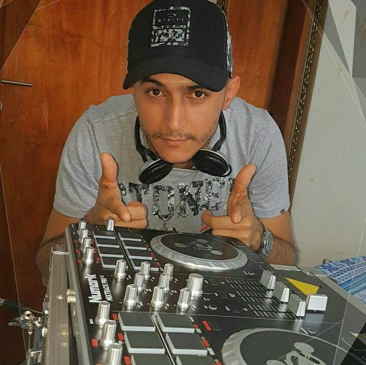Carlos