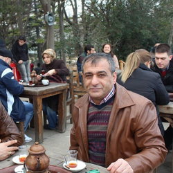 Önder