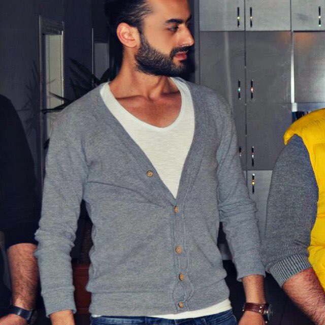 Sezer