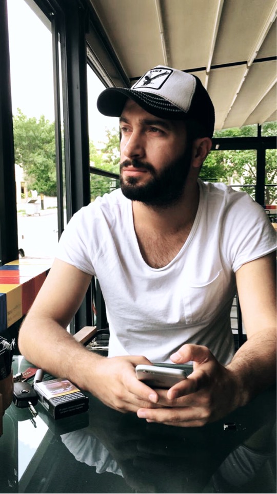 Ali