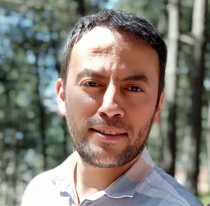 Akın
