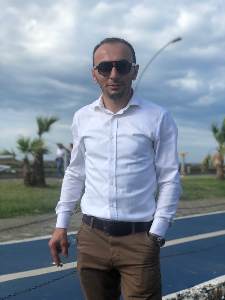 Enis
