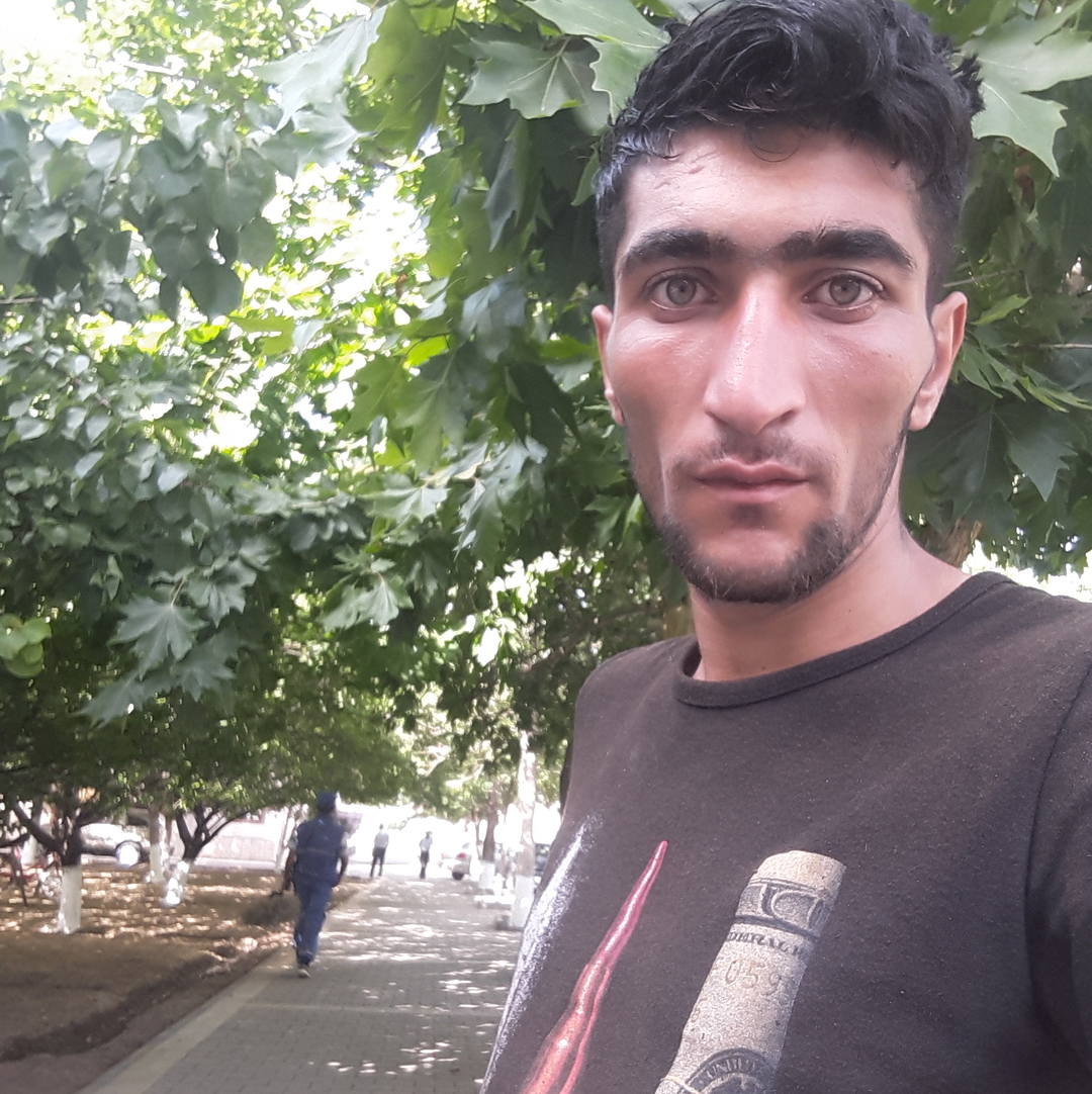 Ali