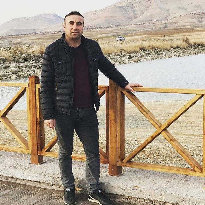 Özgür