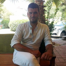 Hüseyin