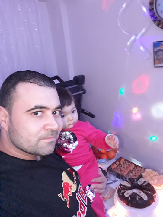 اسامة