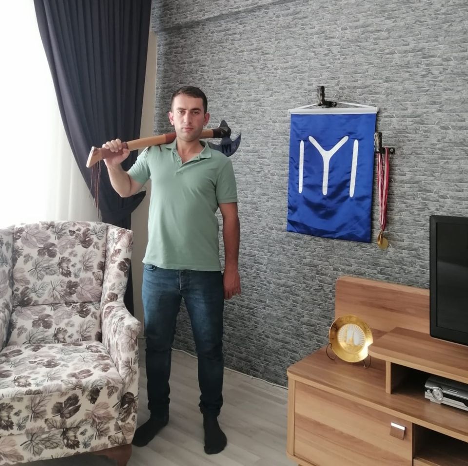 Ali