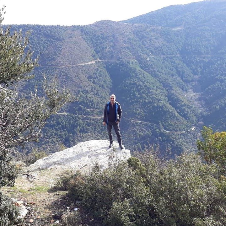 Karlı