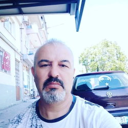 Hüseyin