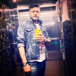 Özgür