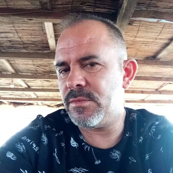 Özgür