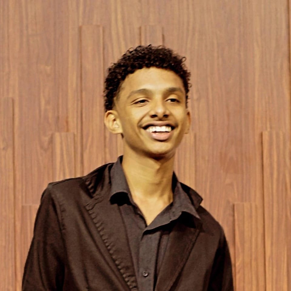 Luis