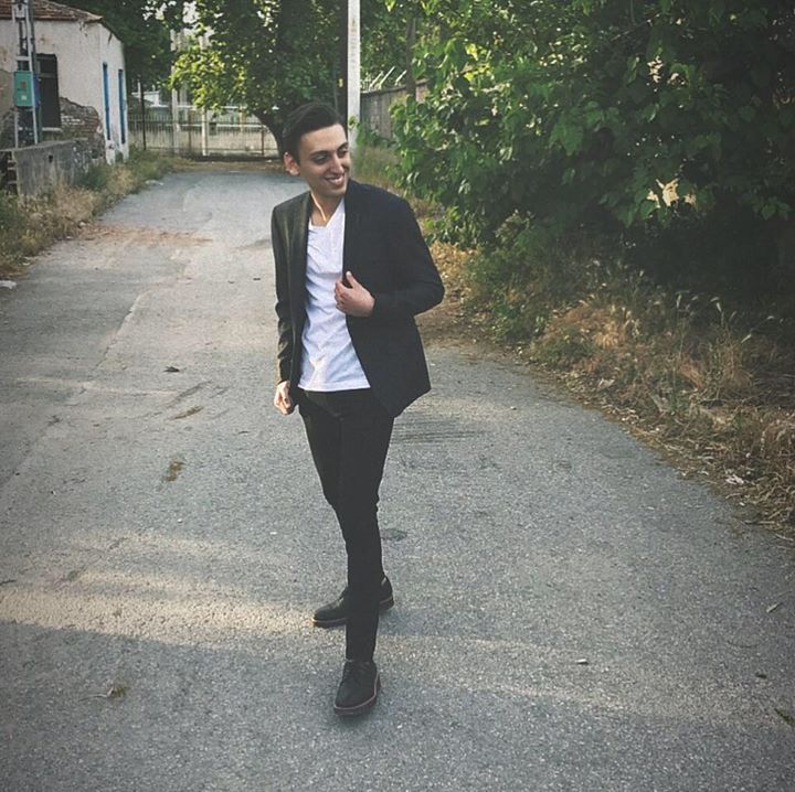 Yagız