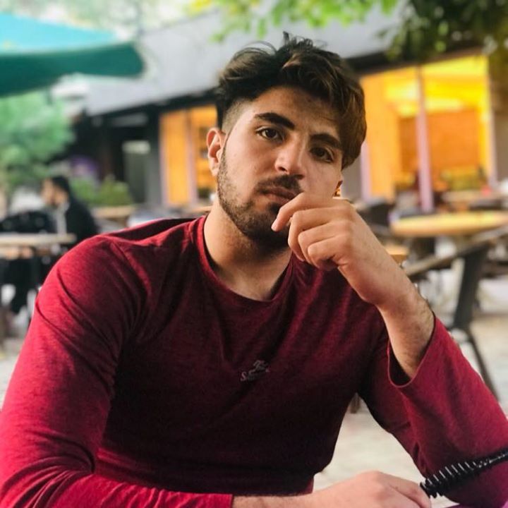 علي