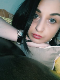 Uqmdeba