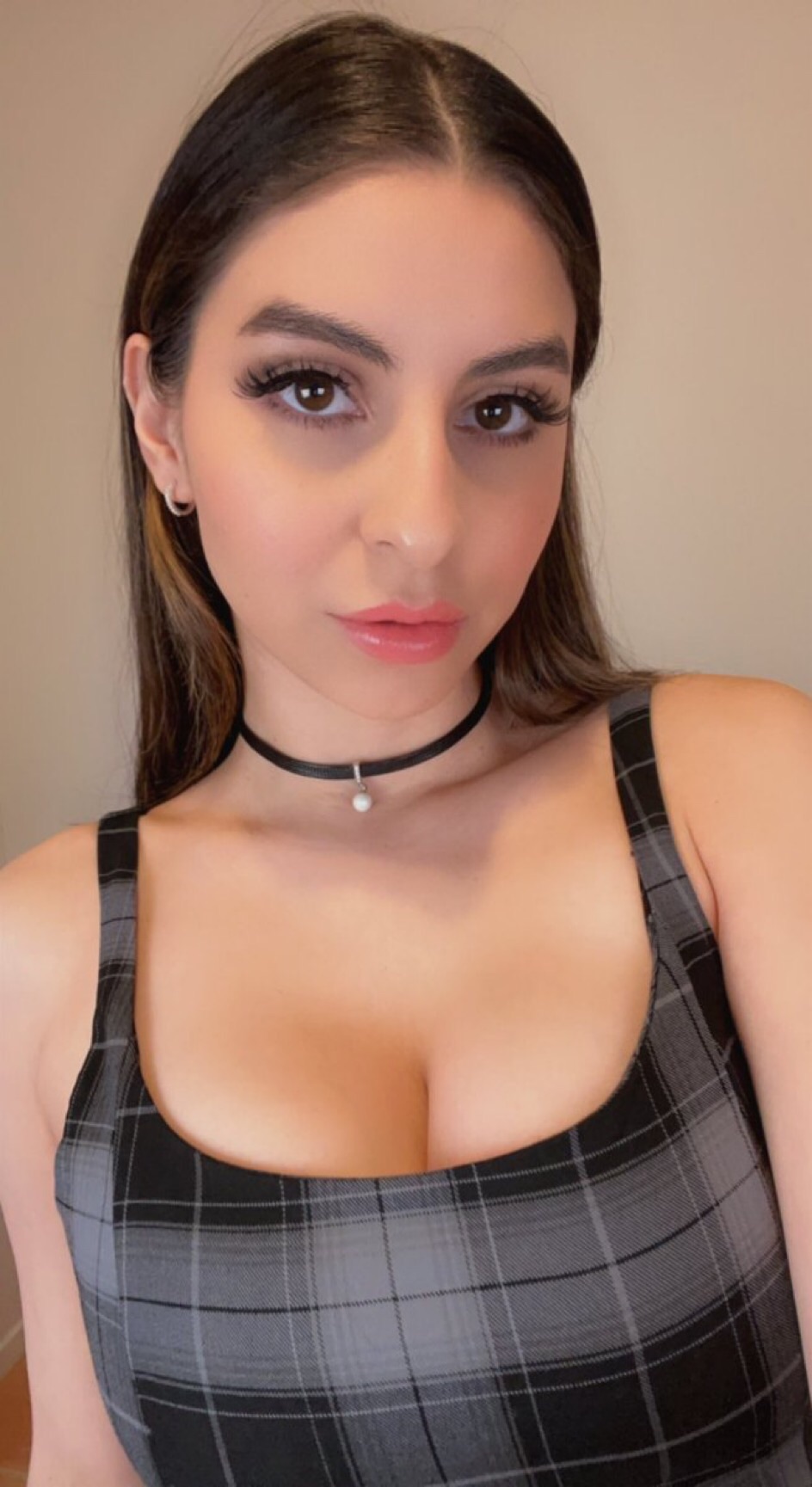 Ava