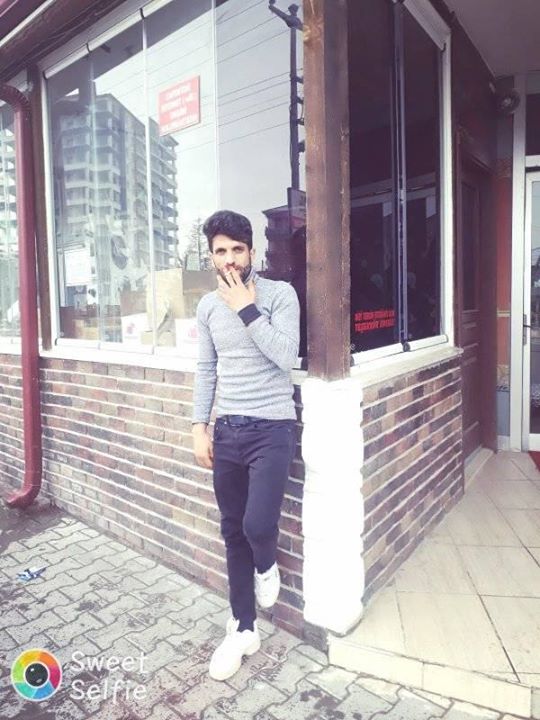 Adil