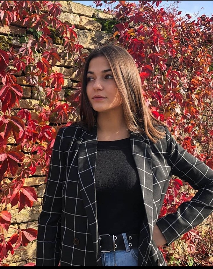 Ayşe