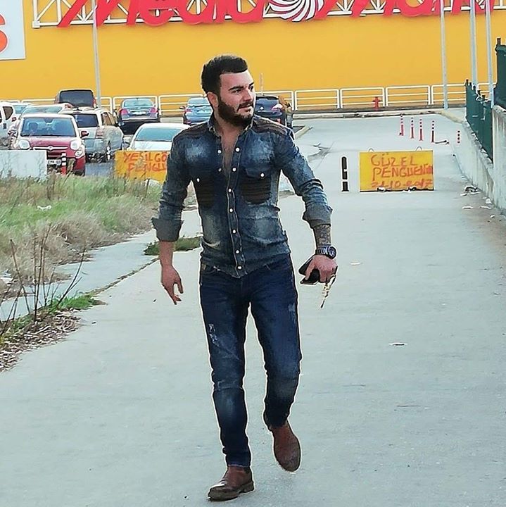 Ali