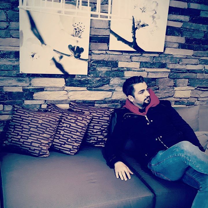 Ali