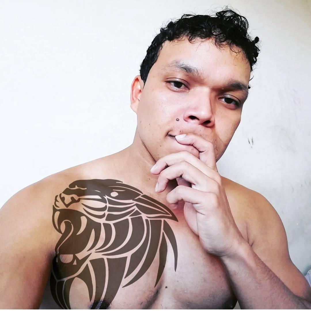 José