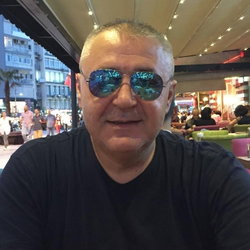 Hüseyin