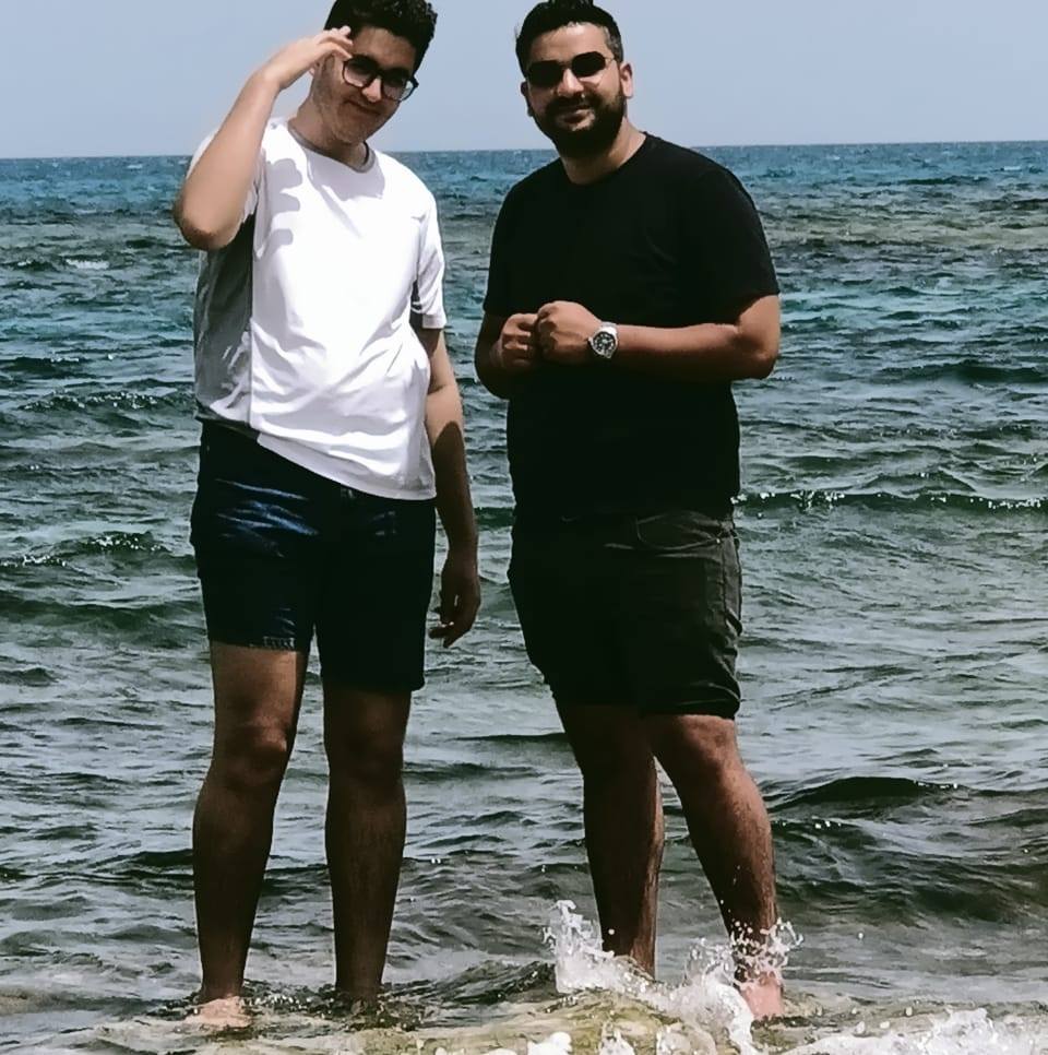 El