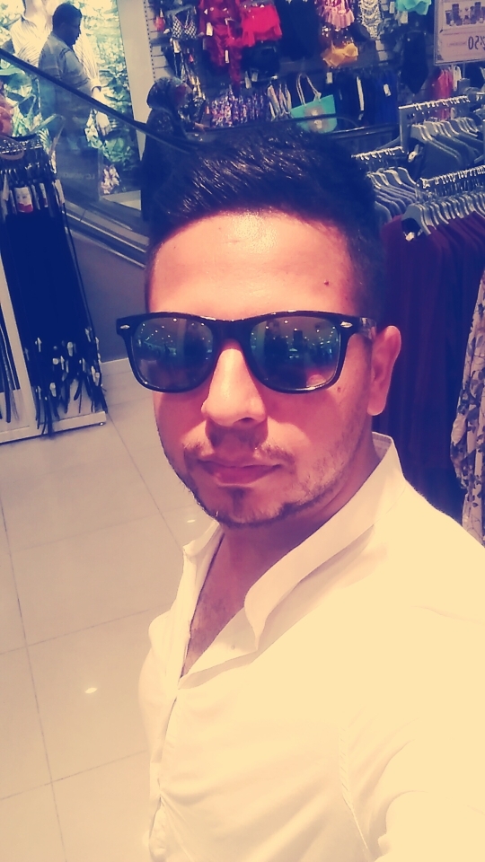 Ali