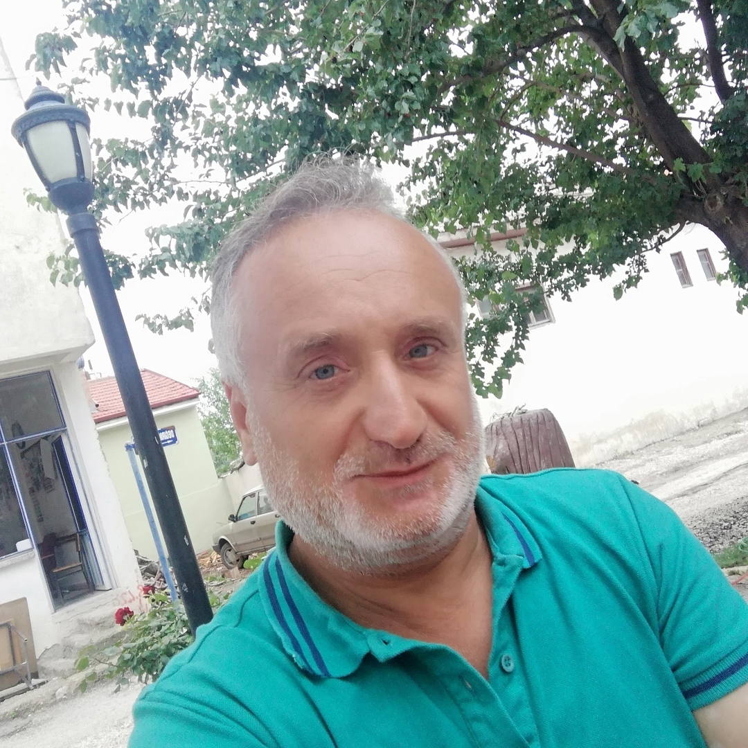 Eşref